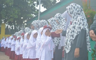 Hari Pertama Masuk Sekolah
