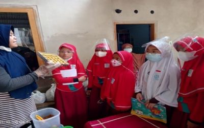 Kunjungan Edukasi Kelas 4 SDIT Al Hasanah 1 ke Rumah Produksi Kue Bay Tat