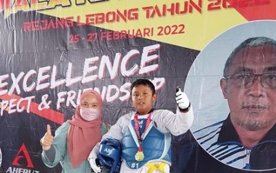 Kembali Juara, Siswa SDIT Al Hasanah 1 Raih 3 Medali Emas di Kejuaraan Taekwondo se Sumbagsel