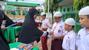 sdit-al-hasanah-1-raih-medali-emas-tingkat-nasional-bukti-prestasi-dan-kualitas-pendidikan-bahasa-inggris-3